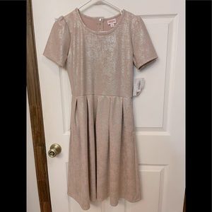 Elegant M Amelia by LuLaRoe